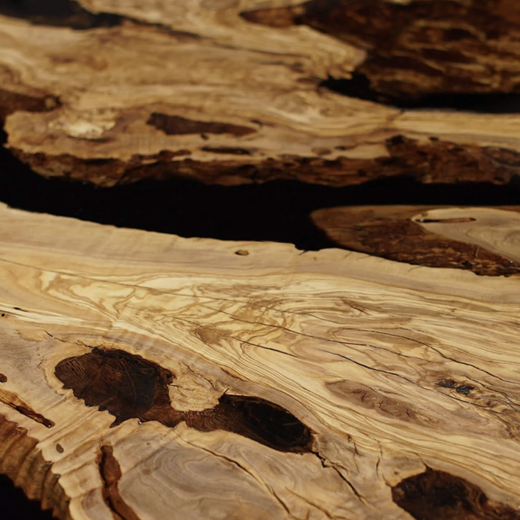 Olivewood Epoxy Table