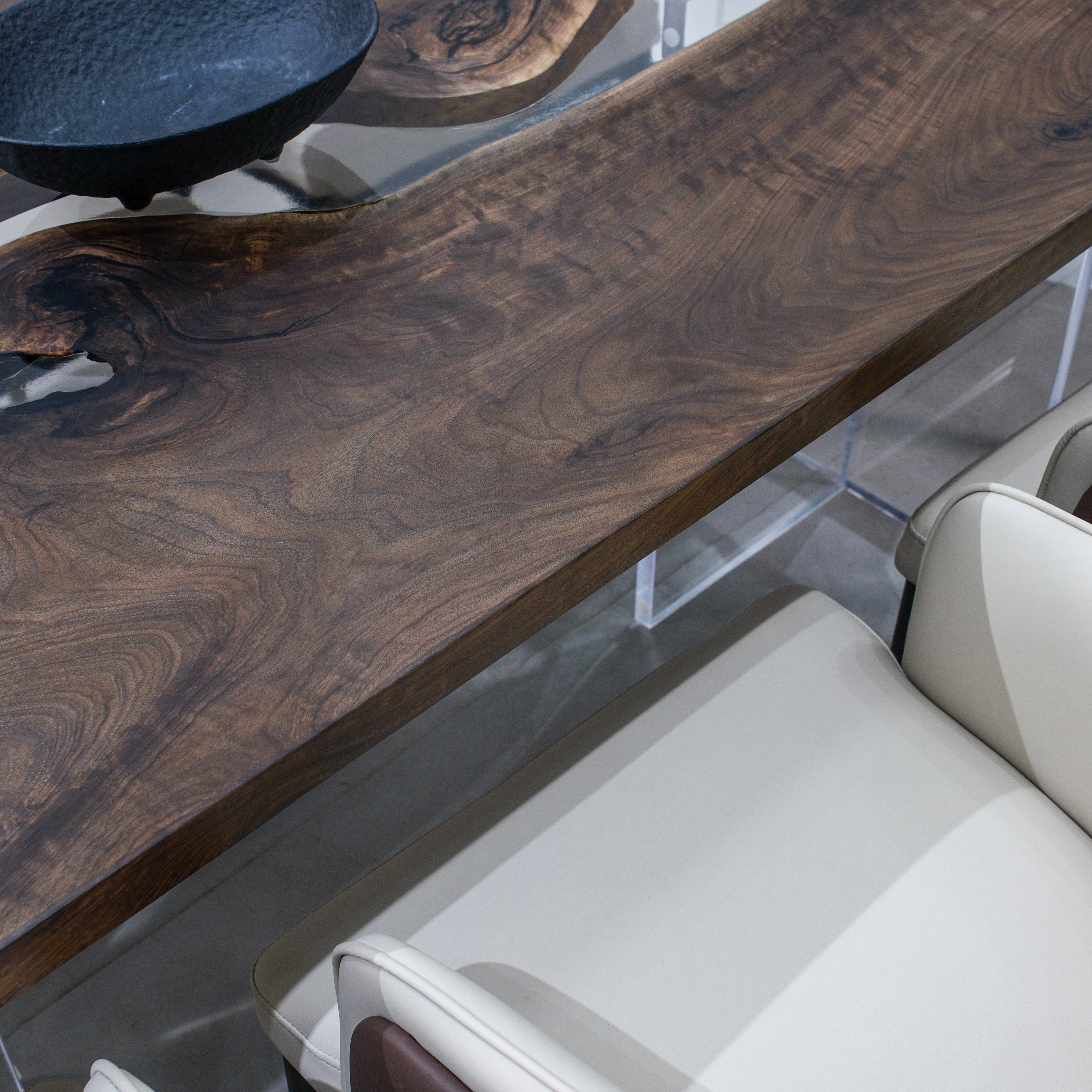 Black Walnut Epoxy Table | XHTZB5047